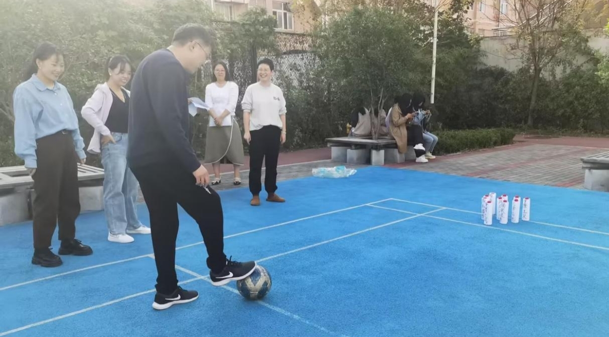 英国上市公司365