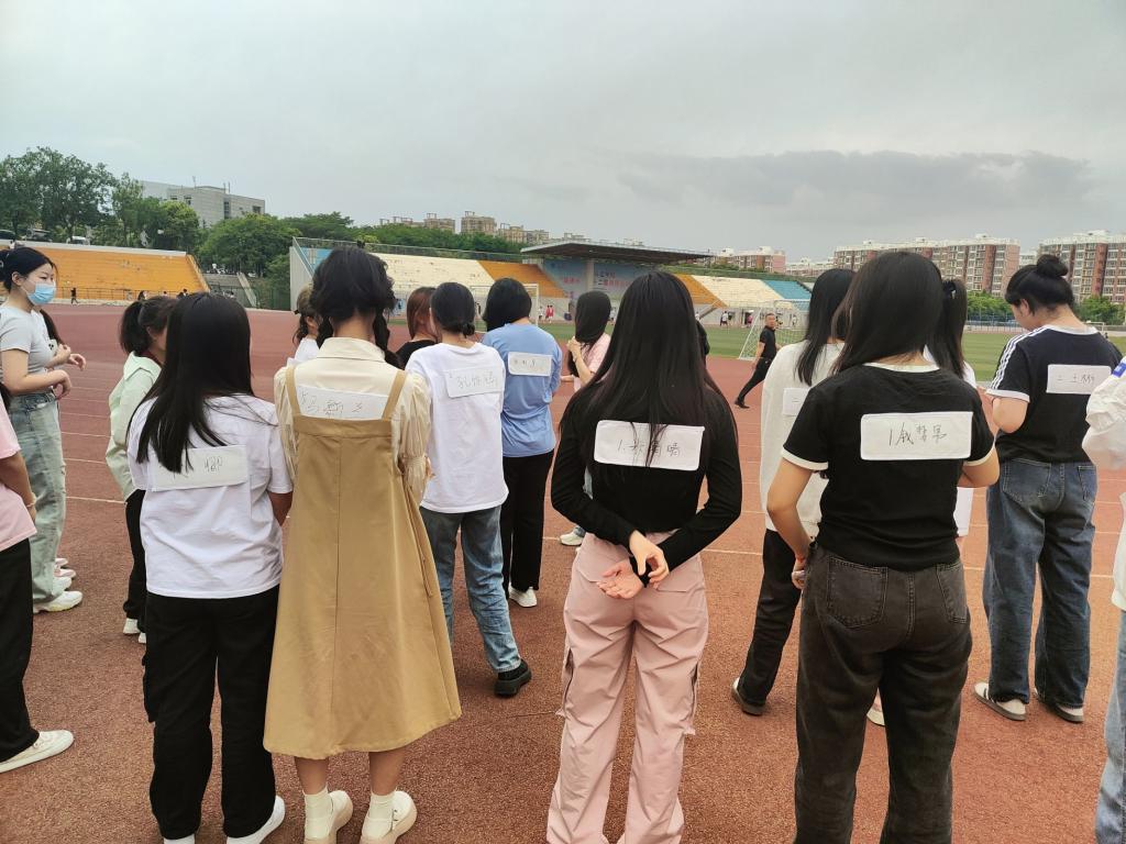 英国上市公司365