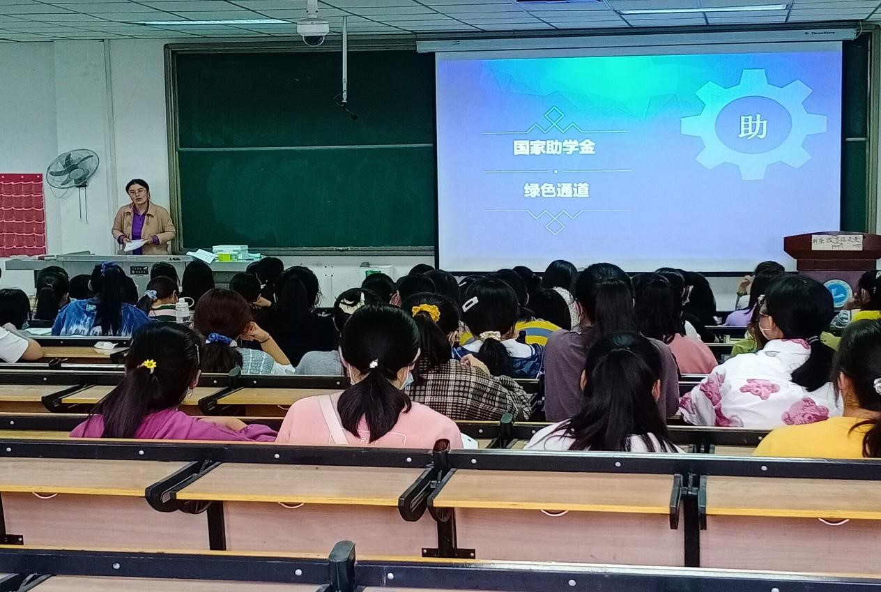英国上市公司365