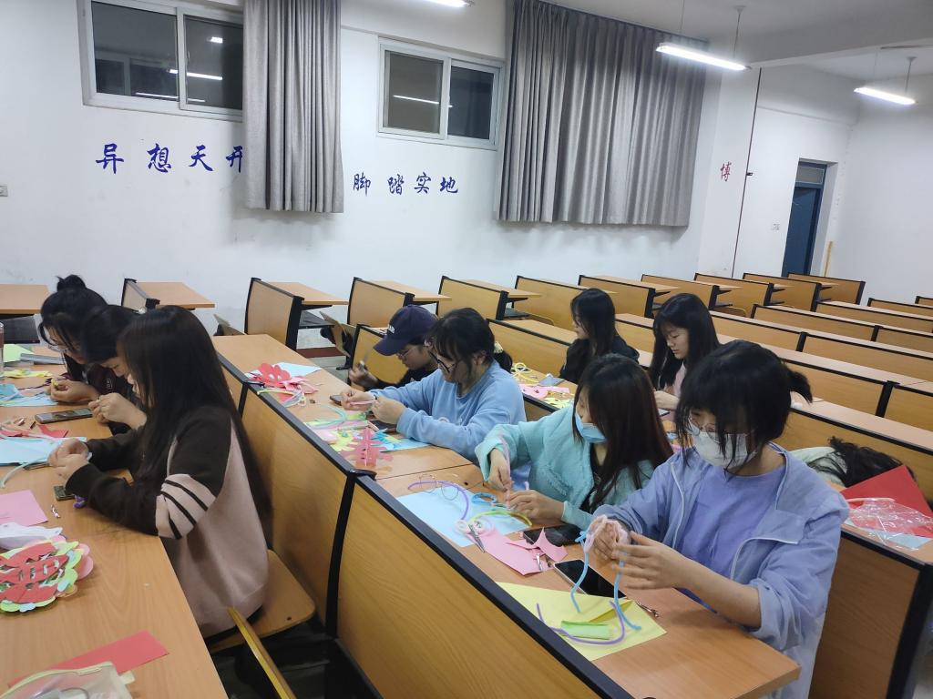 英国上市公司365
