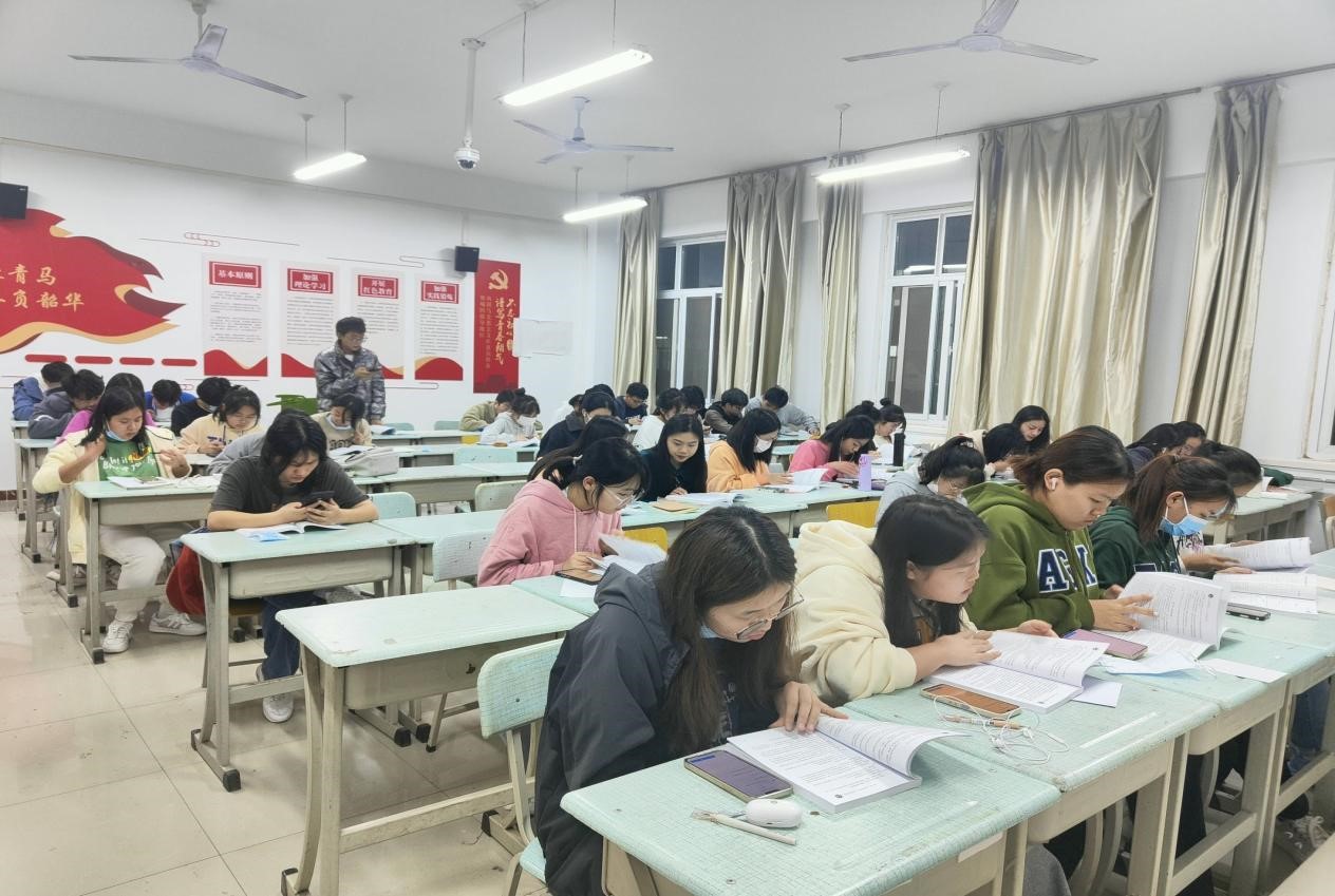 英国上市公司365