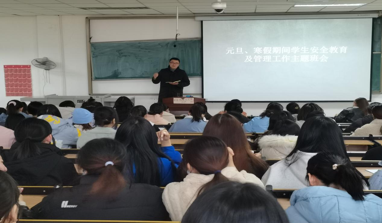 英国上市公司365